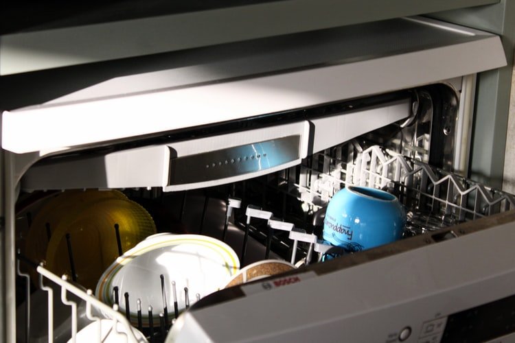 Whirlpool Dishwasher